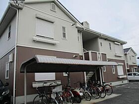 スセッソ川西 0101 ｜ 大阪府富田林市宮甲田町2-68（賃貸アパート2LDK・1階・56.50㎡） その1