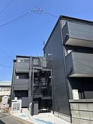 建設中
