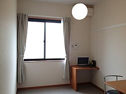 レオパレスメイプル2 1Kの写真