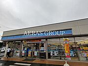 ローソン 東村山久米川町四丁目店 447m