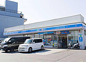 ローソン芦花公園店 773m