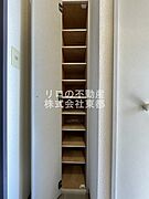 下駄箱がついているので、片付いた玄関をキープできます！