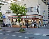 セブンイレブン 320m