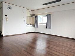 サンパークマンション千代田 10階ワンルームのリビング/ダイニング