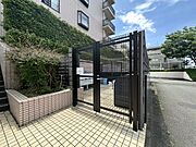 敷地内/建物