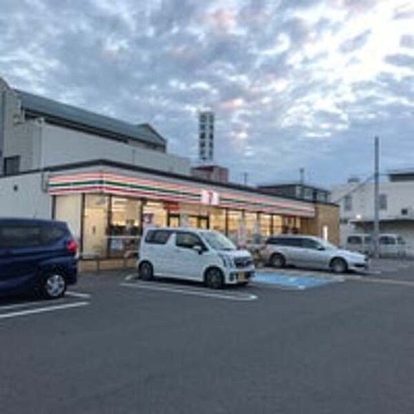 画像17:セブンイレブン和歌山太田店 851m