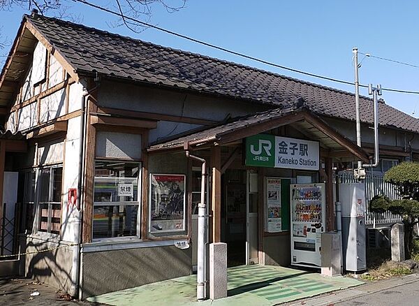 画像20:金子駅(JR 八高線) 1779m