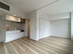 東京メトロ日比谷線 六本木駅 徒歩7分の賃貸マンション 3階1LDKのリビング/ダイニング