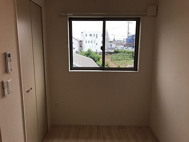 寝室