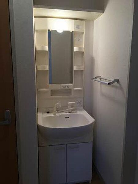 apartment 福島県南相馬市原町区上渋佐字原田331-1
原町区上渋佐の賃貸情報を見る
物件地図