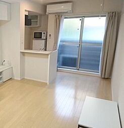 ミランダリバーテラス掘船 1階ワンルームのリビング/ダイニング