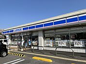 ローソン東近江宮荘町店 3290m