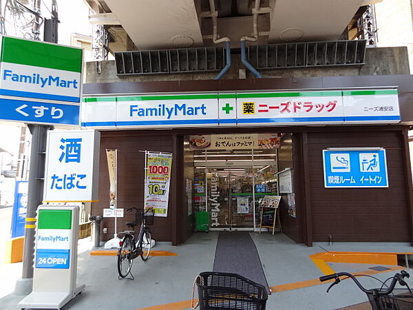 トゥージュール