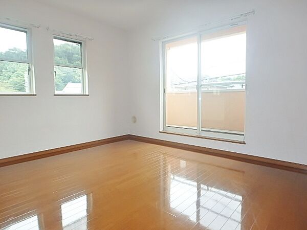 detached 東京都八王子市七国６丁目2-6

地図を見る