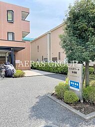 4 / 10