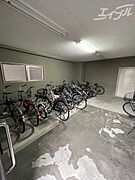 敷地内/建物
