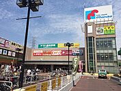 万代金岡店 743m