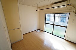 調布ハイムピア 106 1階ワンルームのリビング/ダイニング