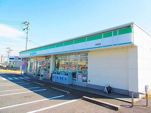 画像20:ファミリーマート阪南鳥取中店 804m