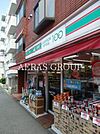 ローソンストア100上野毛店 108m