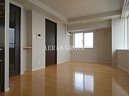 ファーストリアルタワー新宿 2801 28階1LDKのリビング/ダイニング