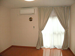 レオパレスラーナ(51948) 103 1階1Kのリビング/ダイニング