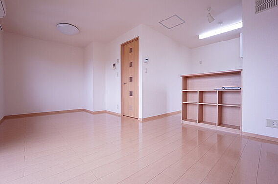 リュージュ A_内装_0