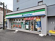 ファミリーマート 草加弁天五丁目店 341m
