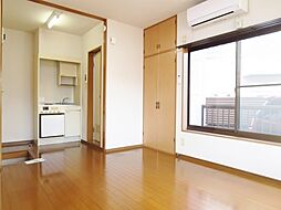 サニースクエア 102 1階ワンルームのリビング/ダイニング