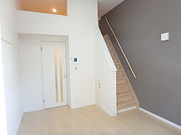 イシュガルド八王子 203 2階1Kのリビング/ダイニング