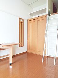 レオパレス世田谷 1階1Kのリビング/ダイニング