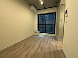 ＧＲＡＮ ＰＡＳＥＯ 島津山Ｗｅｓｔ 地下1階ワンルームのリビング/ダイニング