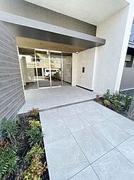 6 / 15
