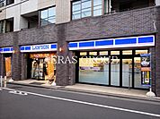 ローソン 渋谷初台一丁目店 186m