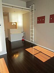 ブロッサムリッジ・ノースウィング 2階1Kのリビング/ダイニング