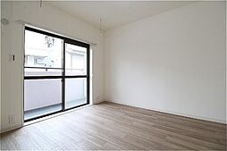 メゾンロアール 1階1SLDKのリビング/ダイニング