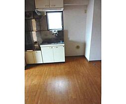 下田ビル 5階1Kのリビング/ダイニング