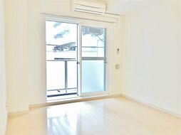 アドバンス相模原 7階1Kのリビング/ダイニング