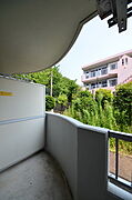 ★陽の当たる、明るいバルコニー★