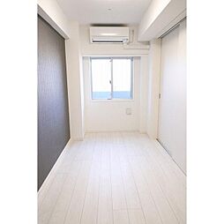 コンフォリア台東根岸 5階1LDKのリビング/ダイニング