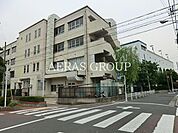 葛飾区立青葉中学校 633m