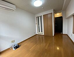 ファインクリスタル 3階ワンルームのリビング/ダイニング