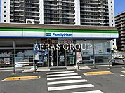 ファミリーマート 千葉みなと店 169m
