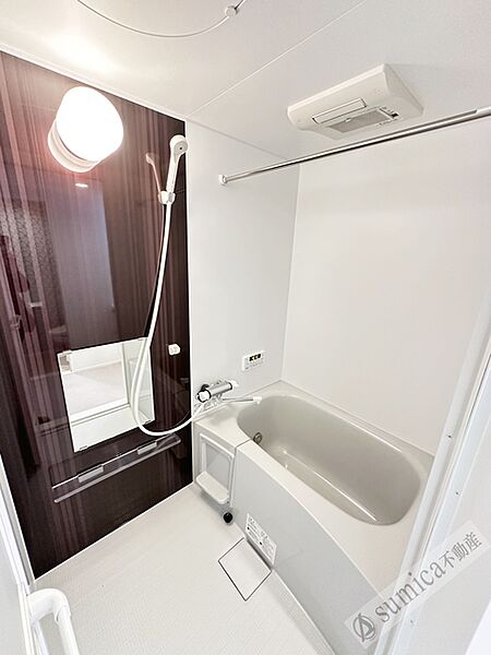 画像19:浴室乾燥機付きで雨の日でも安心^^