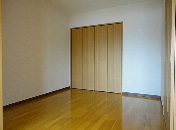 プルメリア_内装_3