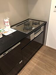 同建物内の写真を掲載しており、実際の部屋とは異なる場合がございます