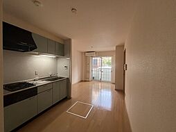 ウィステリア II 1階2LDKのリビング/ダイニング