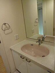 同建物内の写真を掲載しており、実際の部屋とは異なる場合がございます