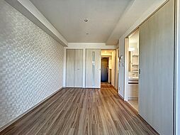 MJC神戸ブレイヴ 305 3階ワンルームのリビング/ダイニング