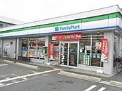 ファミリーマート東大阪機械卸業団地店 537m